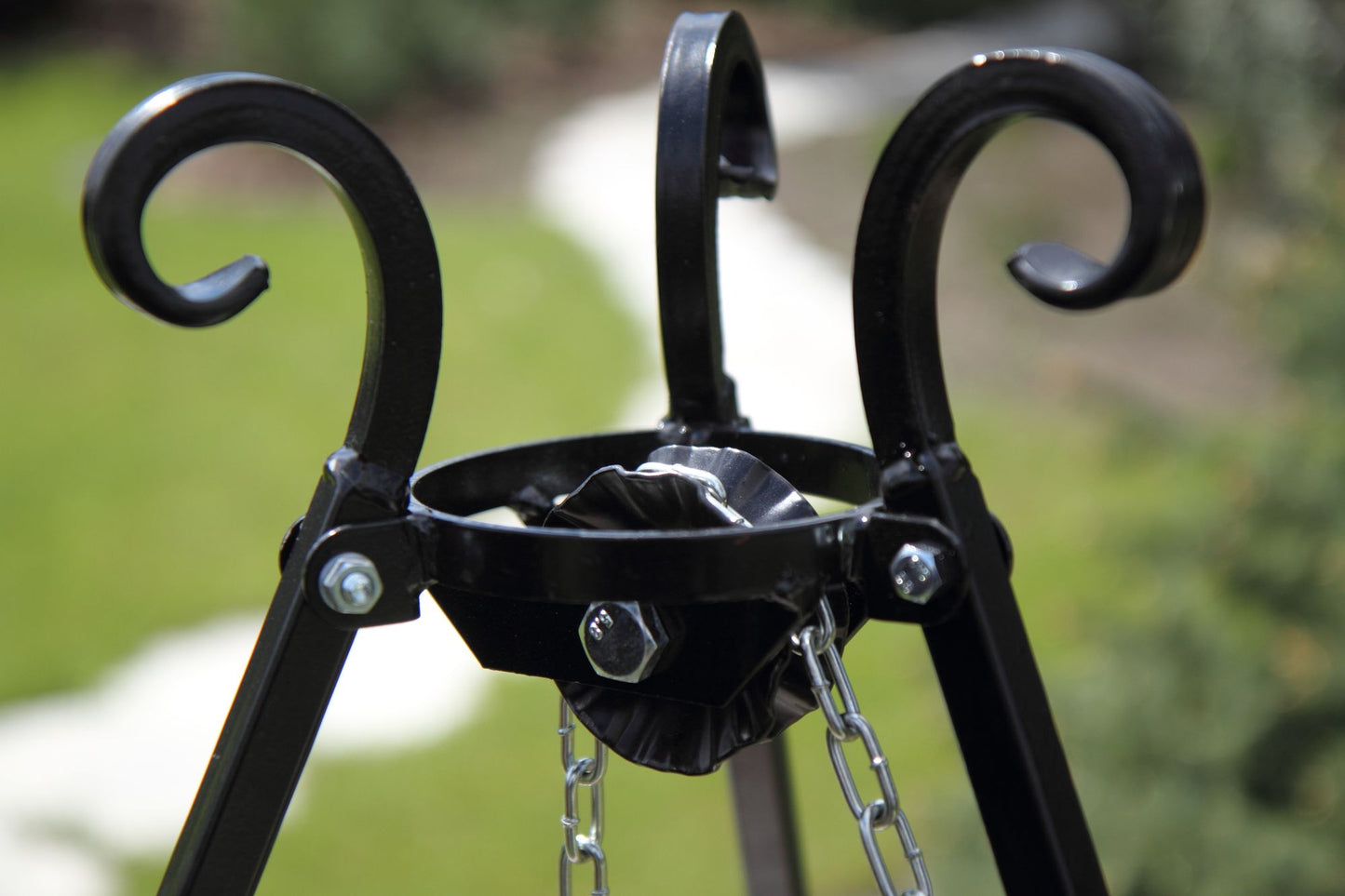 Stainless Steel Tripod with Grate